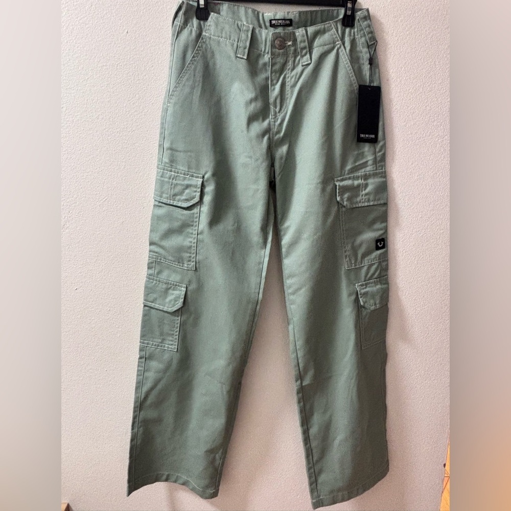 Women’s True Religion Cargo Pants in Sage Green NWT $139 - Picture 6 of 11